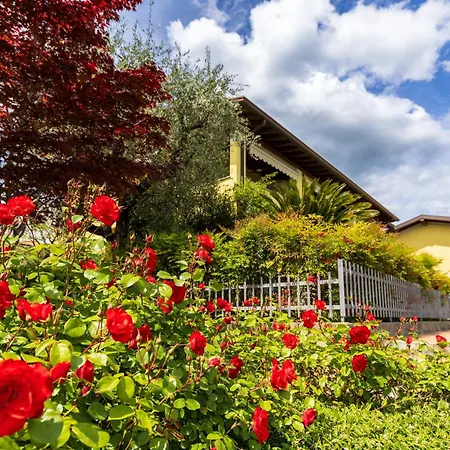 Apartament Gardart *